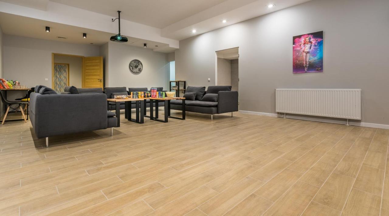 Jacuzzi Party & Event Space Up To 40 Apartament *